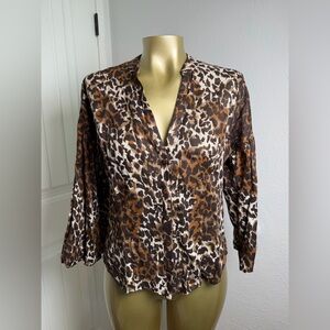 Veronica Beard Size 2 Brown Animal Print Linen VNeck Button Up Top 3/4 Sleeve